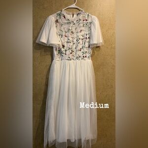 Women’s dress